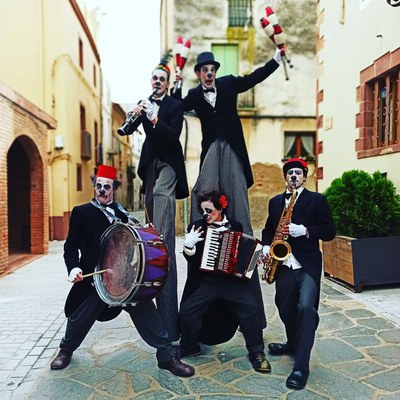 <bound method DexterityContent.Title of <Event at /fs-comu_encamp/comu_encamp/actualitat/agenda/xaranga-freak-frack-brothers-shop-in-andorra-el-pas-de-la-casa>>.