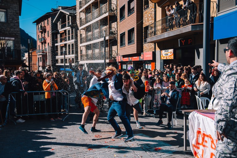 PENJADA CARNESTOLTES 2023-14 @RCalvo per Comú d'Encamp (49).jpg