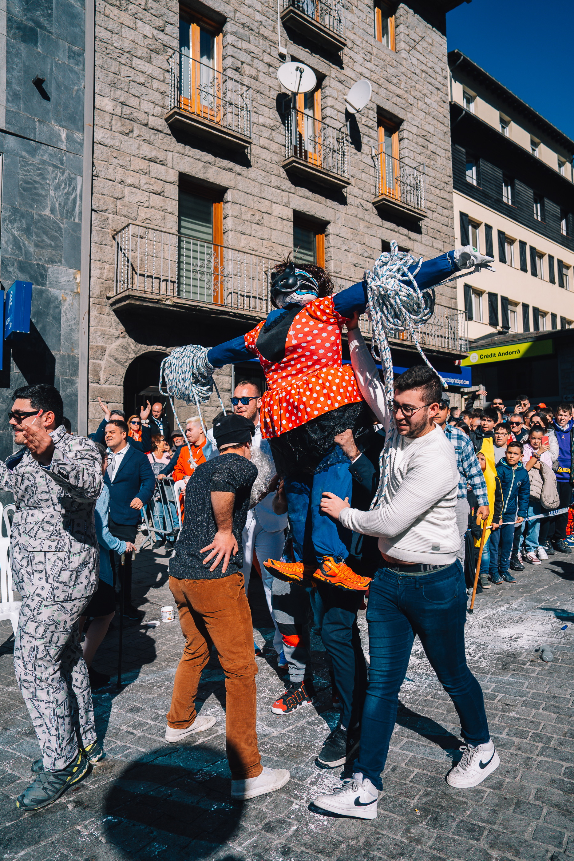PENJADA CARNESTOLTES 2023-14 @RCalvo per Comú d'Encamp (96).jpg