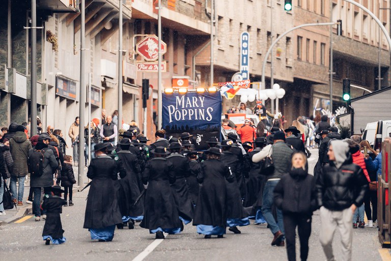 20240210 desfilada carrosses encamp @RCalvoperComuEncamp (42).jpg