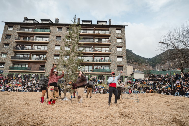10 - BALL DE L_OSSA  - CARNAVAL ENCAMP 2025  - 15.jpg