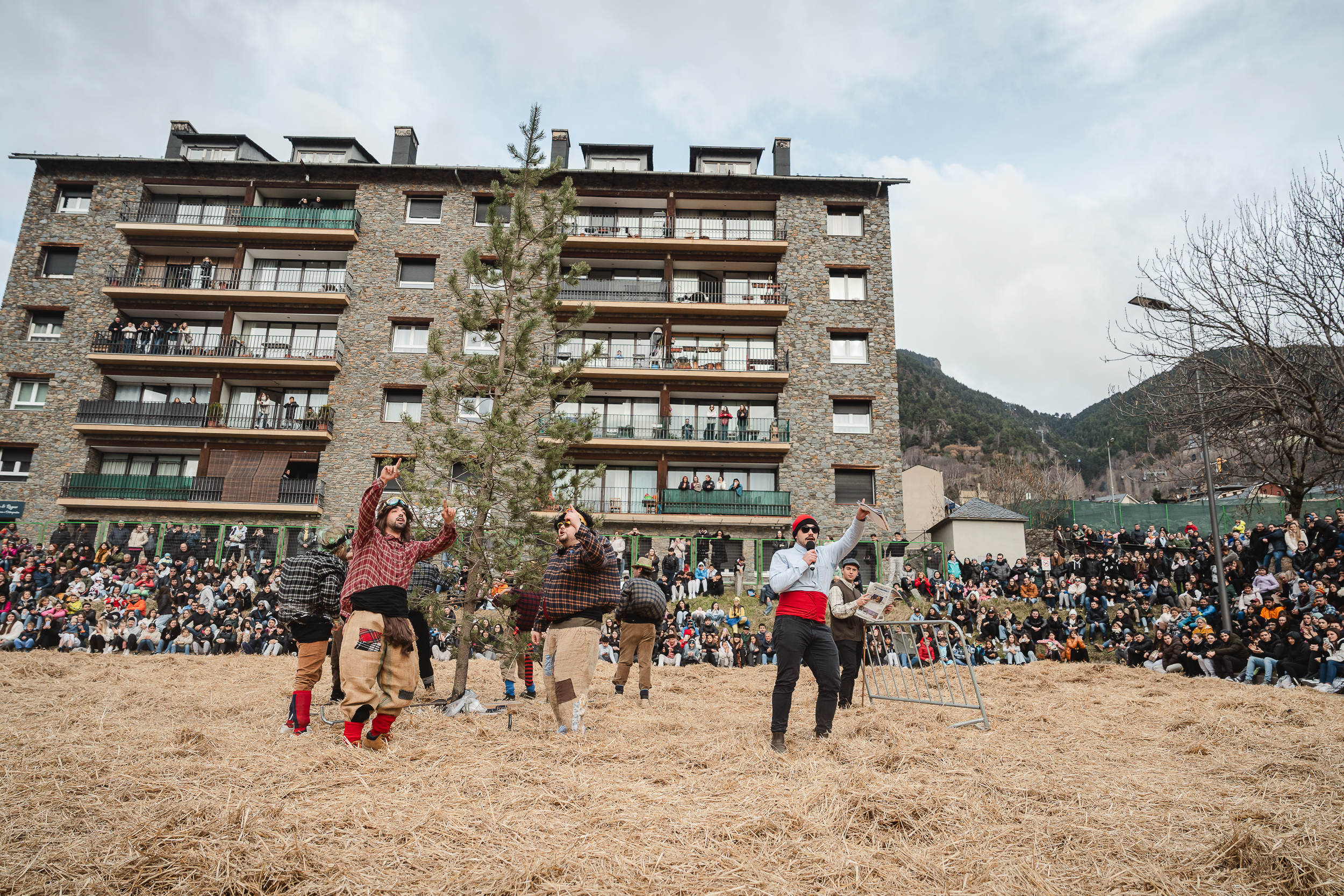 10 - BALL DE L_OSSA  - CARNAVAL ENCAMP 2025  - 15.jpg