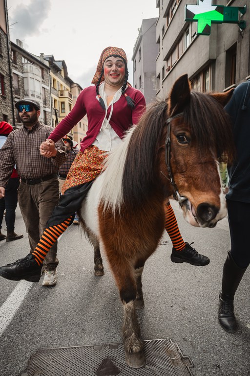 10 - BALL DE L_OSSA  - CARNAVAL ENCAMP 2025  - 8.jpg