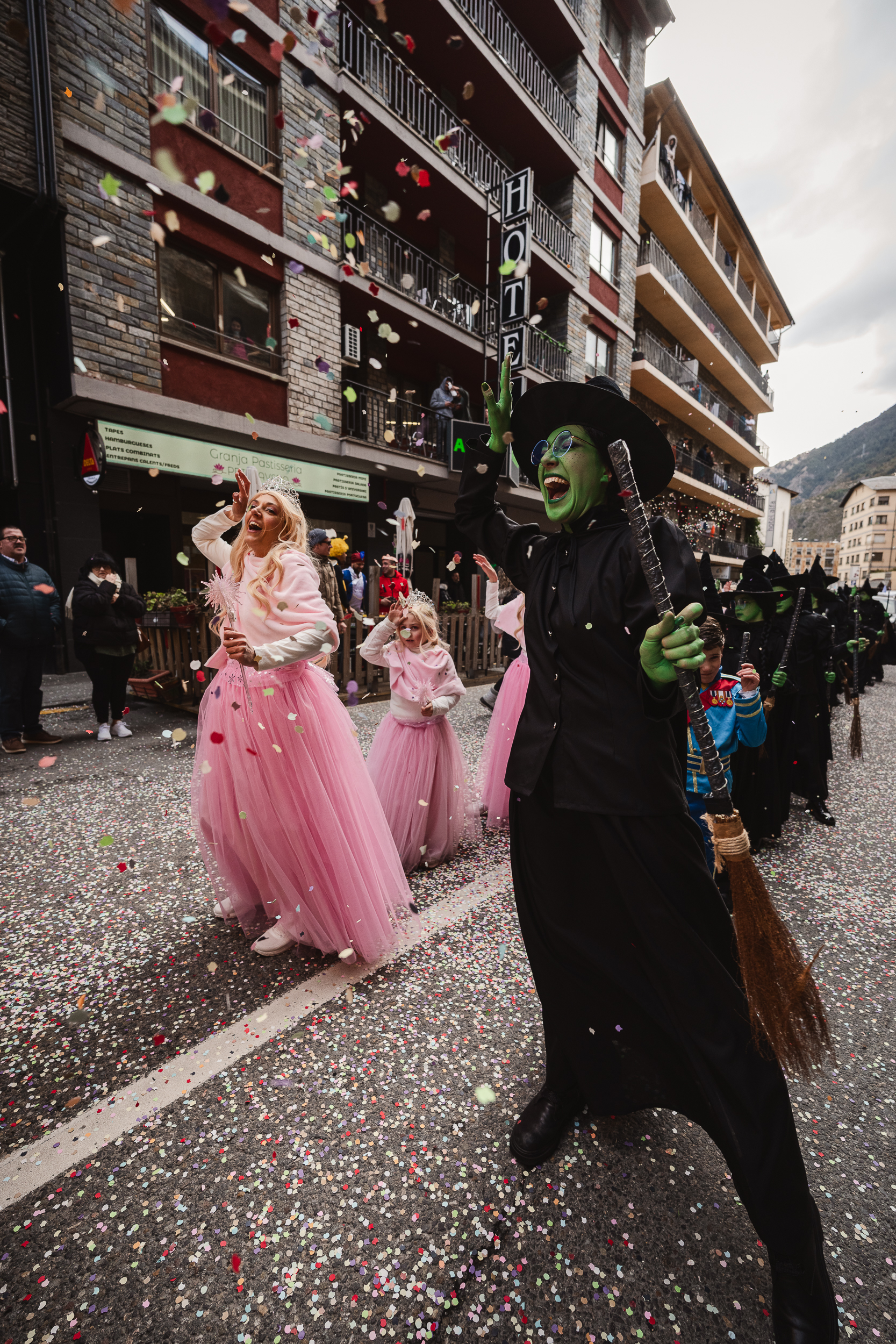 2 - DESFILADA CARROSSES I COMPARSES - CARNAVAL ENCAMP 2025  - 23.jpg