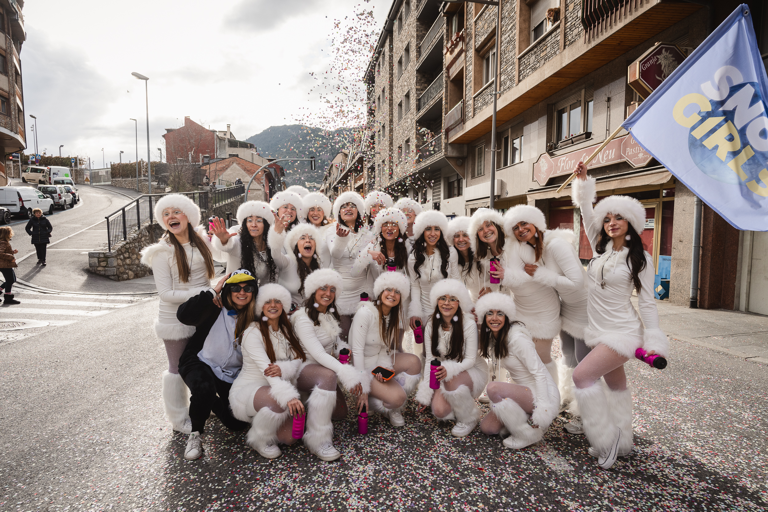 2 - DESFILADA CARROSSES I COMPARSES - CARNAVAL ENCAMP 2025  - 33.jpg