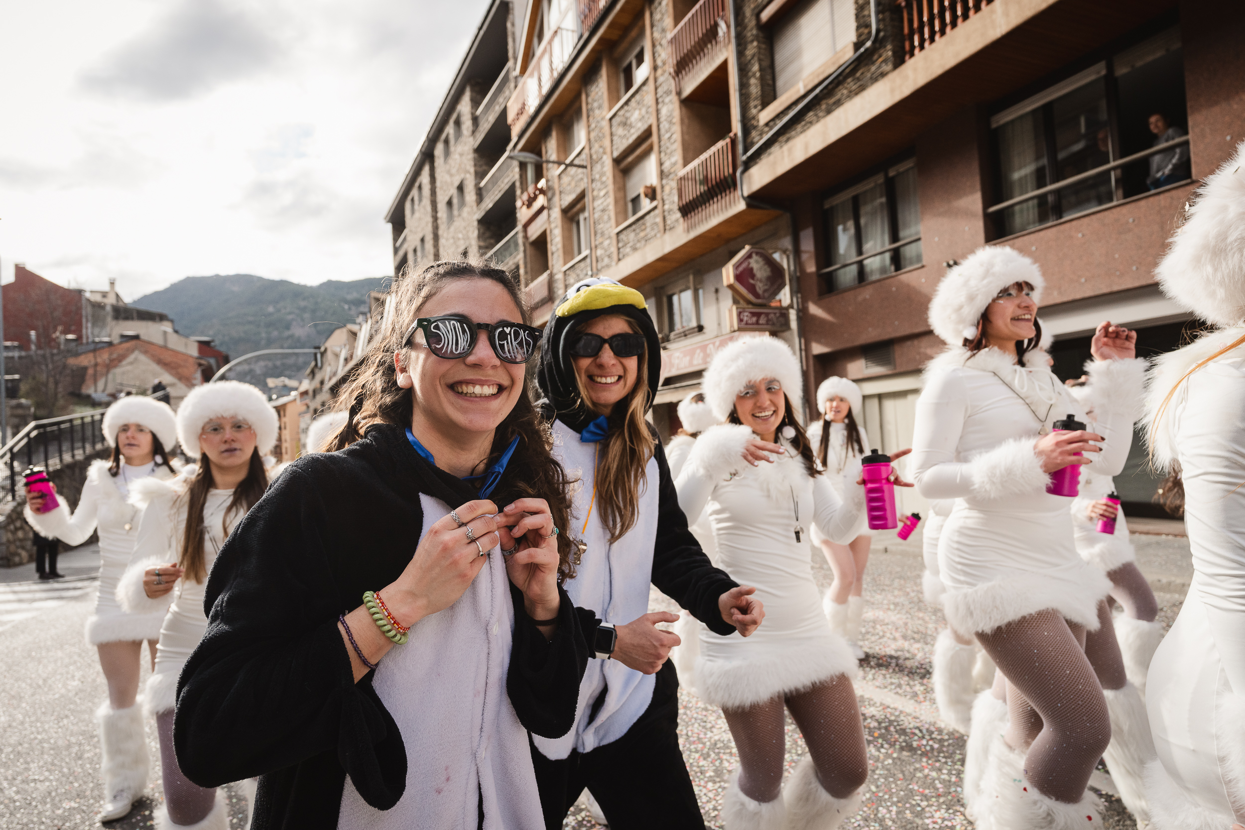 2 - DESFILADA CARROSSES I COMPARSES - CARNAVAL ENCAMP 2025  - 35.jpg