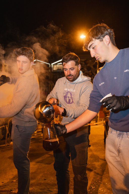 14 - ENTERRAMENT CARNESTOLTES + SARDINADA  - CARNAVAL ENCAMP 2025  - 22.jpg