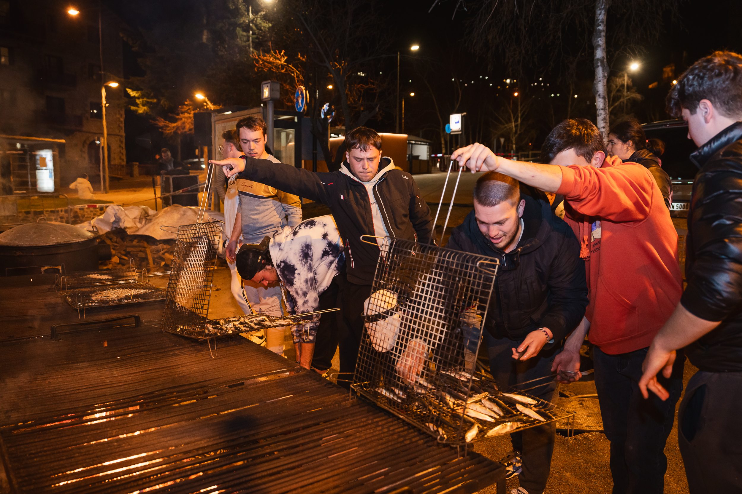 14 - ENTERRAMENT CARNESTOLTES + SARDINADA  - CARNAVAL ENCAMP 2025  - 3.jpg