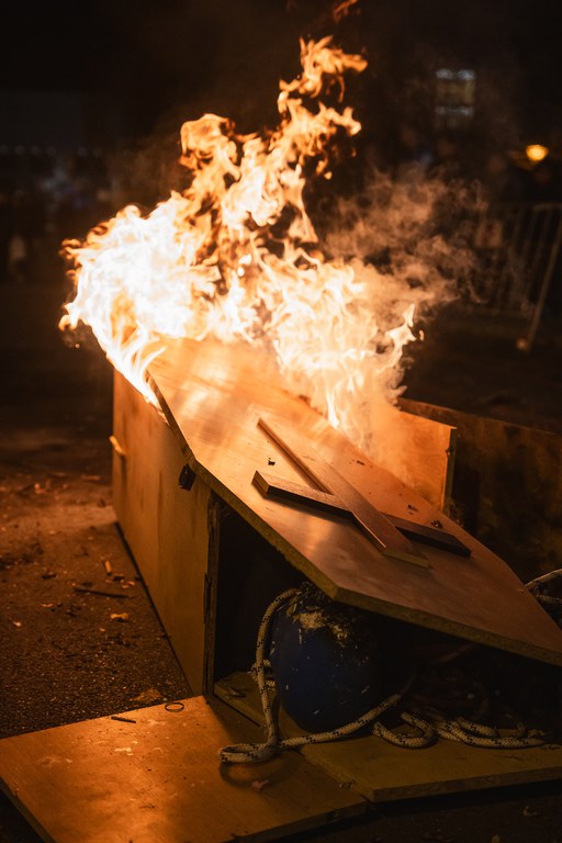 14 - ENTERRAMENT CARNESTOLTES + SARDINADA  - CARNAVAL ENCAMP 2025  - 59.jpg