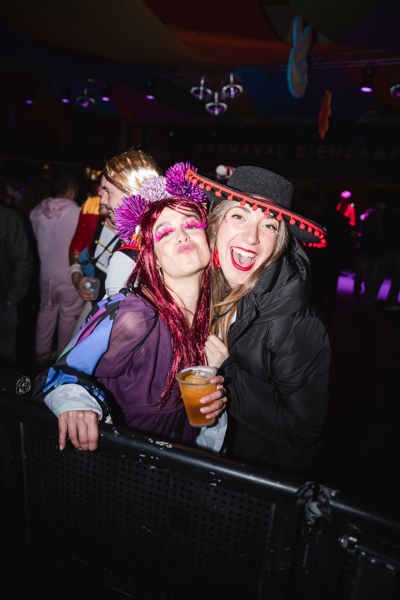 11 - GRUP DE VERSIONS LES CAIPIRINYES + DJ MONCHO + DJ MON  - CARNAVAL ENCAMP 2025  - 33.jpg