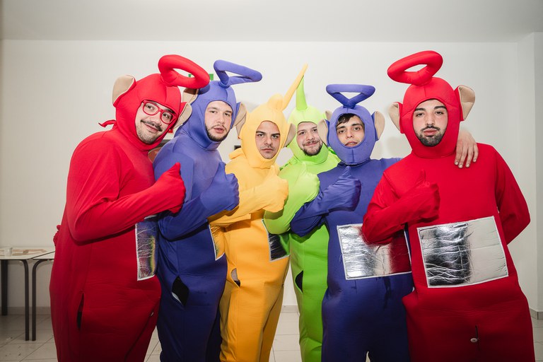 8 - GRUP DE VERSIONS _THE TUTSIES_ + ENTREGA DE PREMIS + BANDIDOS PERVERSIONS - CARNAVAL ENCAMP 2025  - 32.jpg