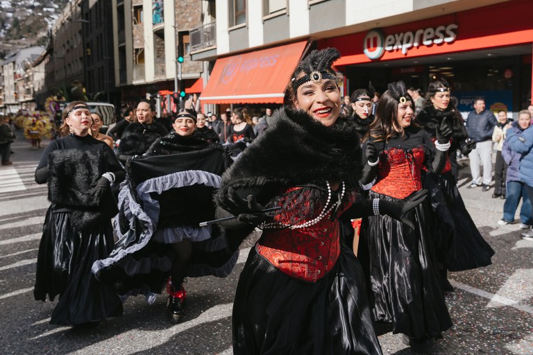 4 - DESFILADA CARROSSES I COMPARSES_15-02-26 - 17.jpg
