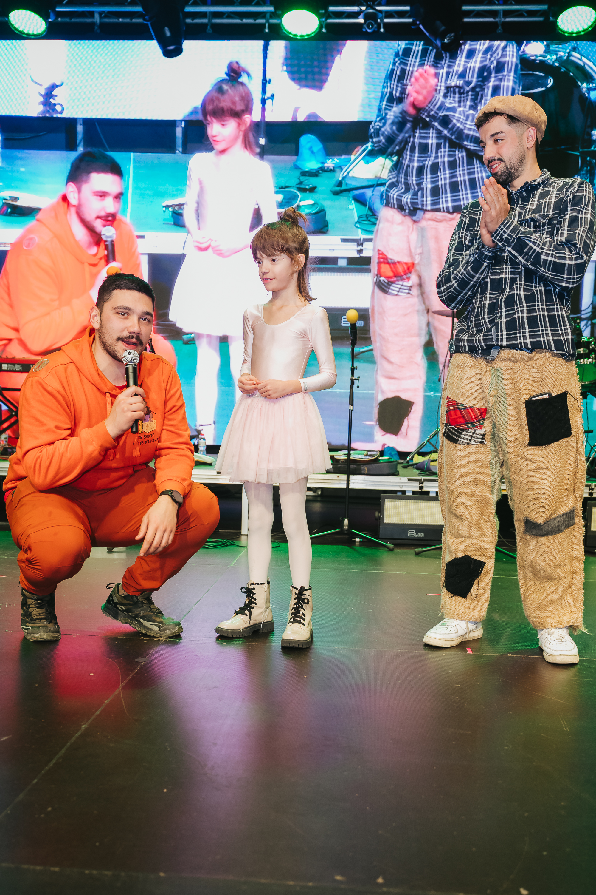 7 - ESPECTACLE LA CLIKA + CONCURS DISFRESSES INFANTIL_15-02-26 - 28.jpg