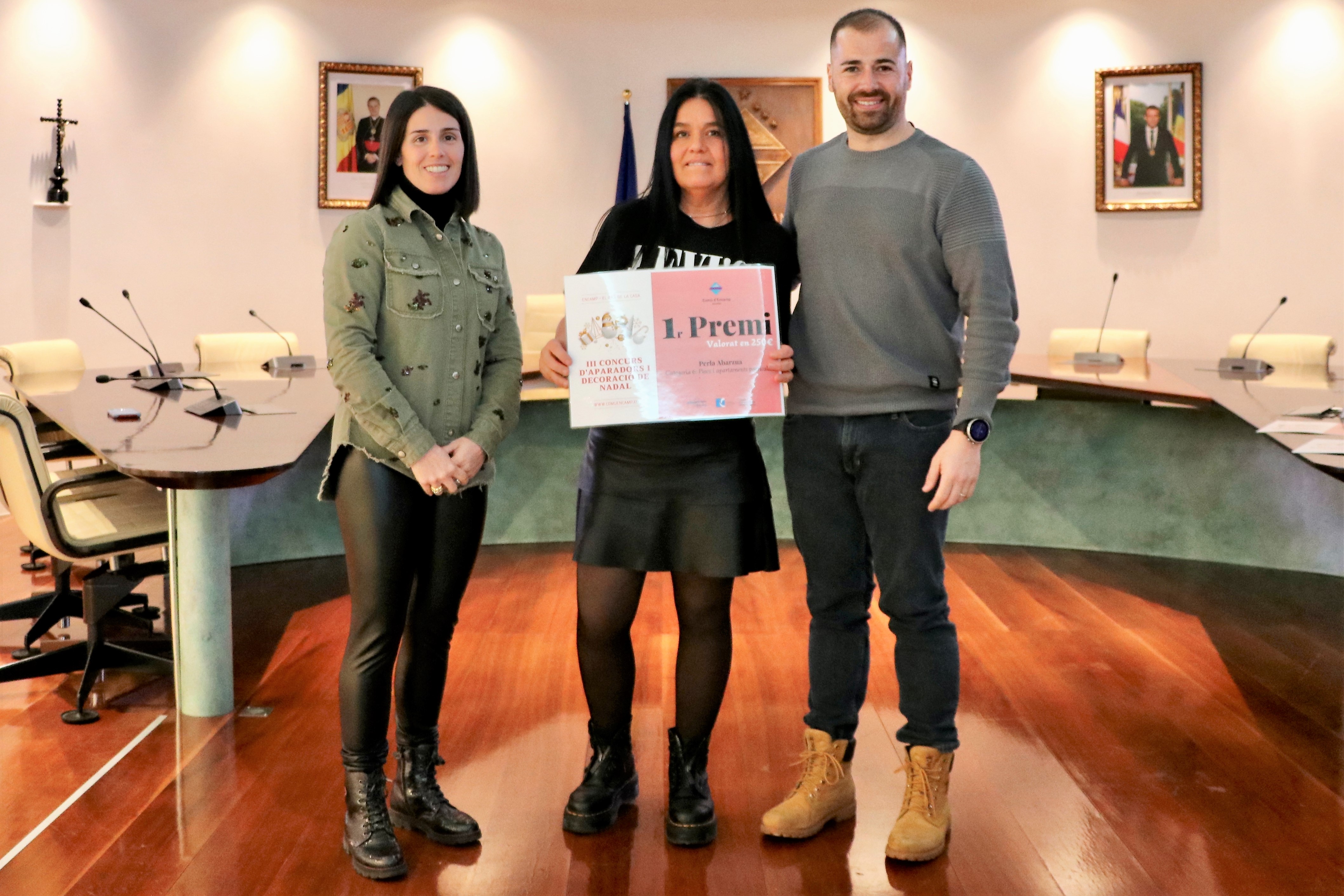 Entrega de premis del III Concurs d'aparadors i decoracions de Nadal d'Encamp i El Pas de la Casa