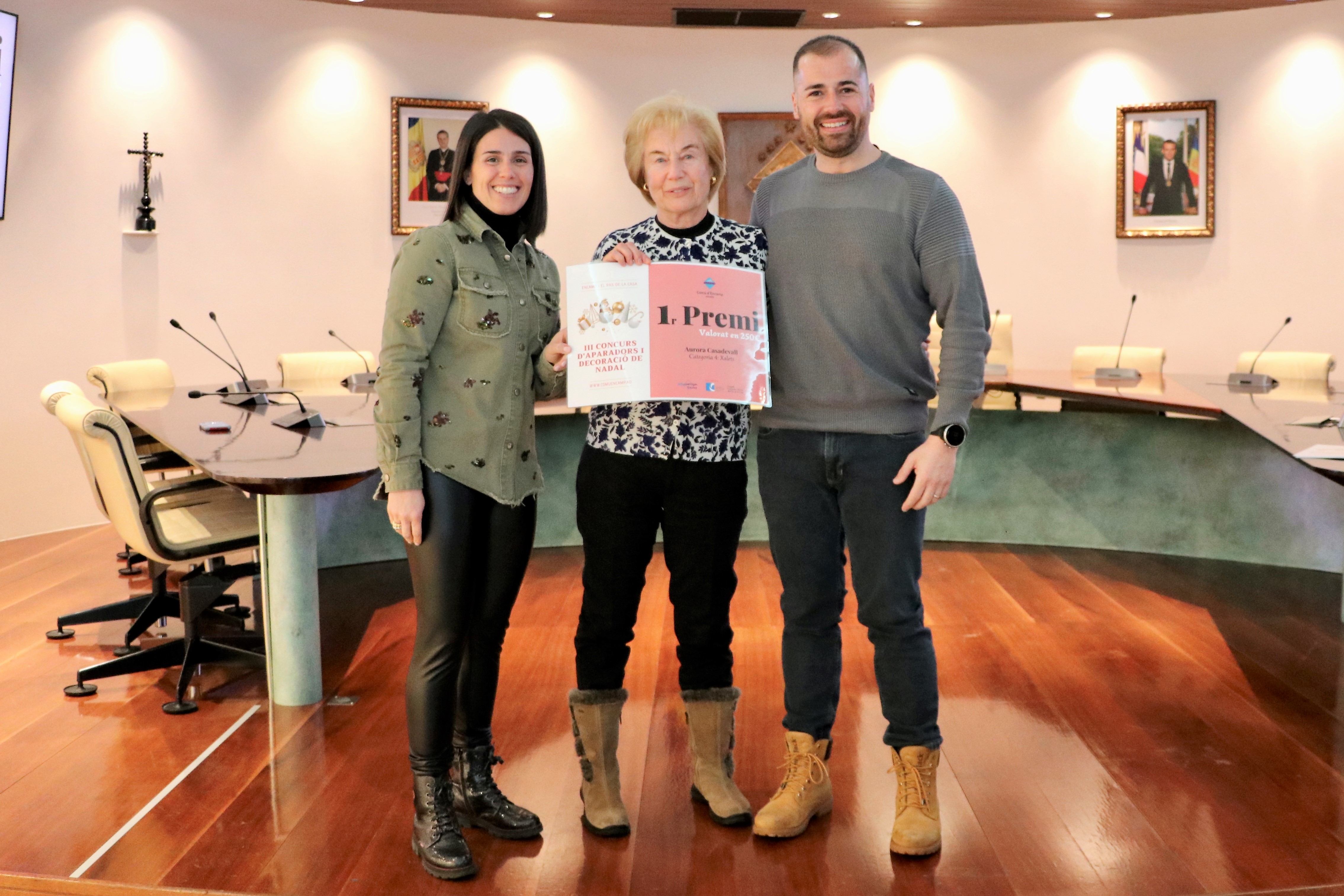 Entrega de premis del III Concurs d'aparadors i decoracions de Nadal d'Encamp i El Pas de la Casa