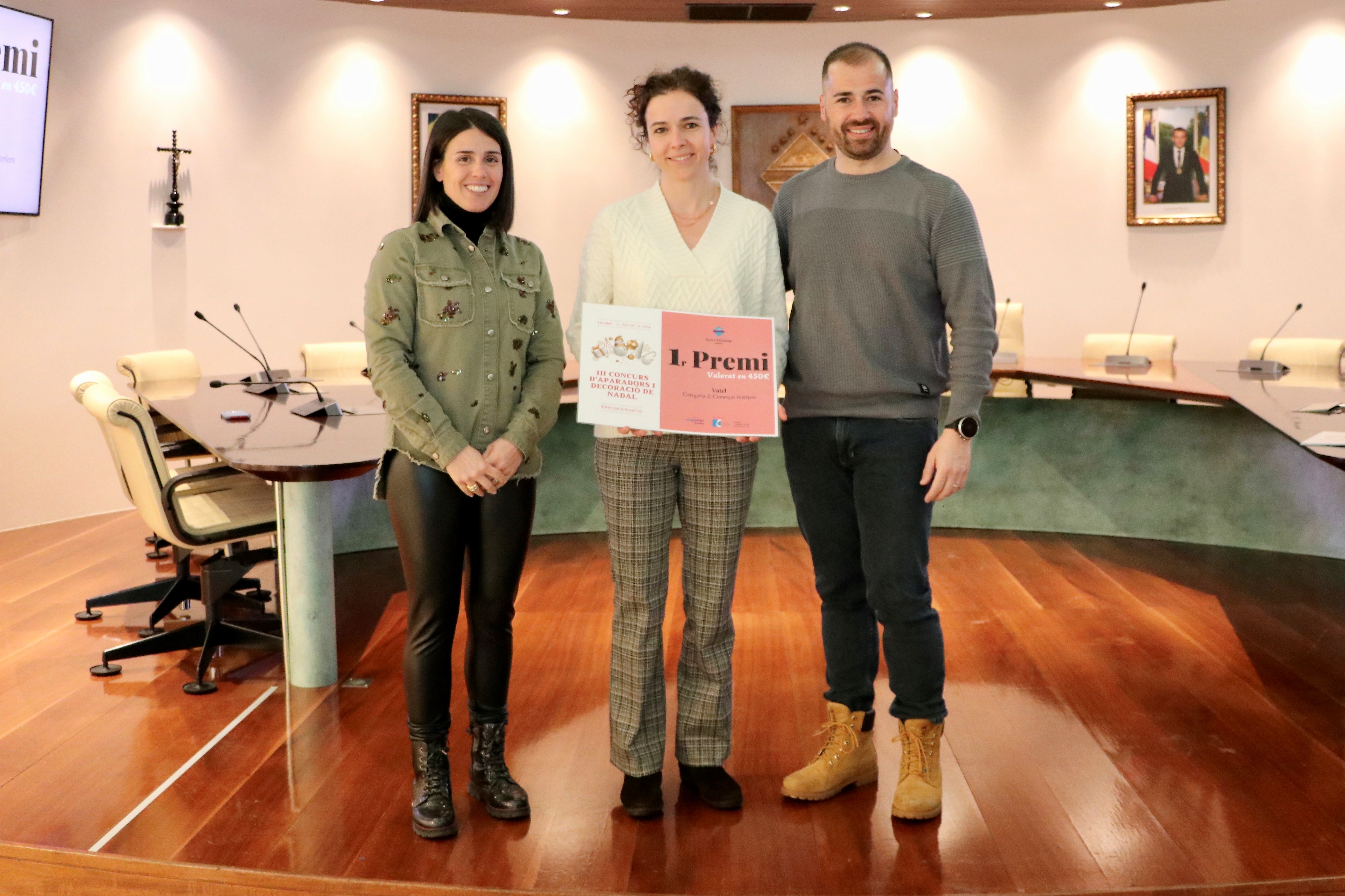 Entrega de premis del III Concurs d'aparadors i decoracions de Nadal d'Encamp i El Pas de la Casa