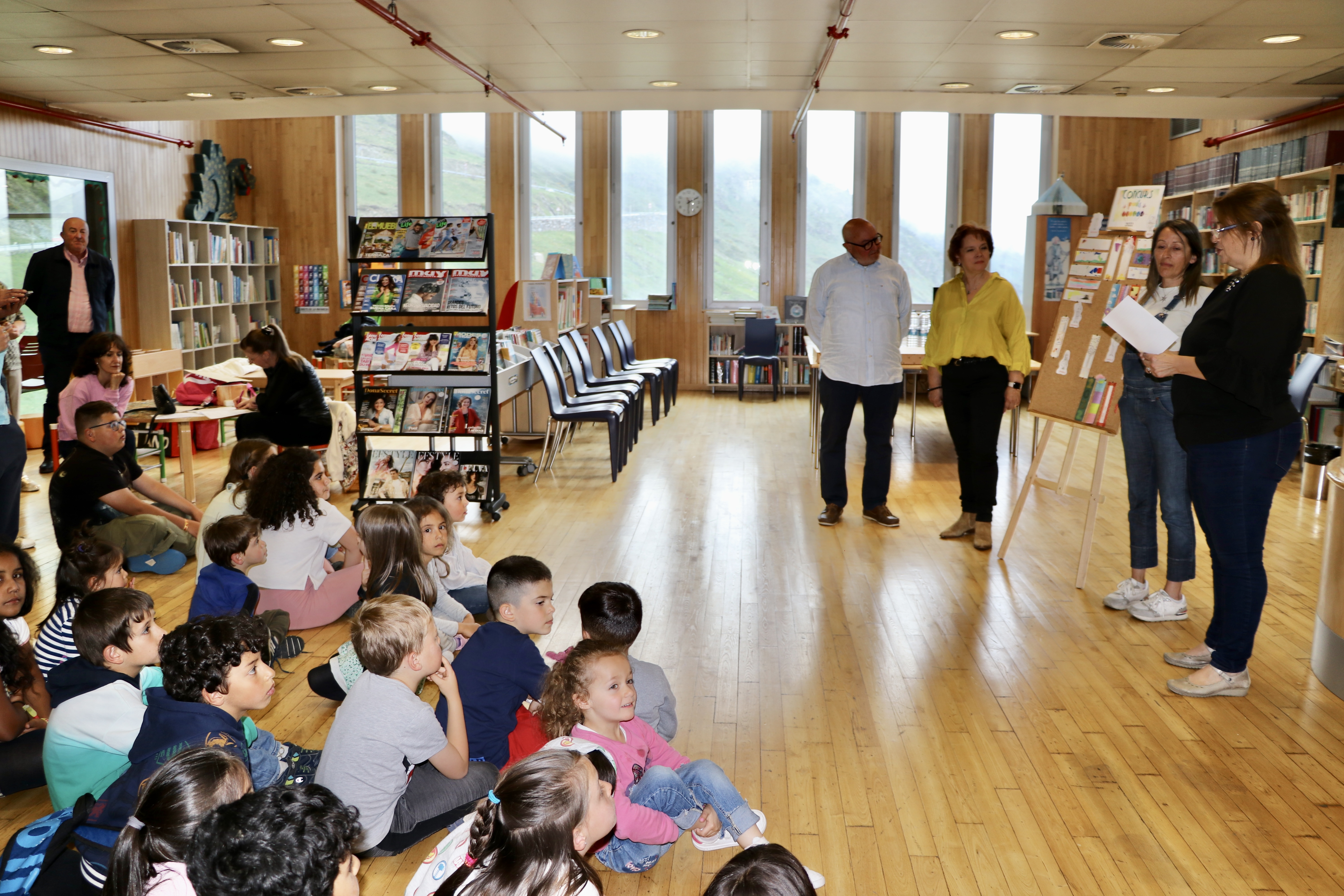 Entrega de premis de l'11è concurs de punts de llibre de la biblioteca del Pas de la Casa