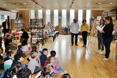 Entrega de premis de l'11è concurs de punts de llibre de la biblioteca del Pas de la Casa.