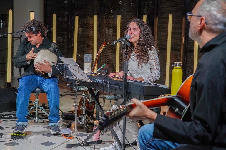 20241025 Concert pagina en blanc @ComuEncamp (20).jpg