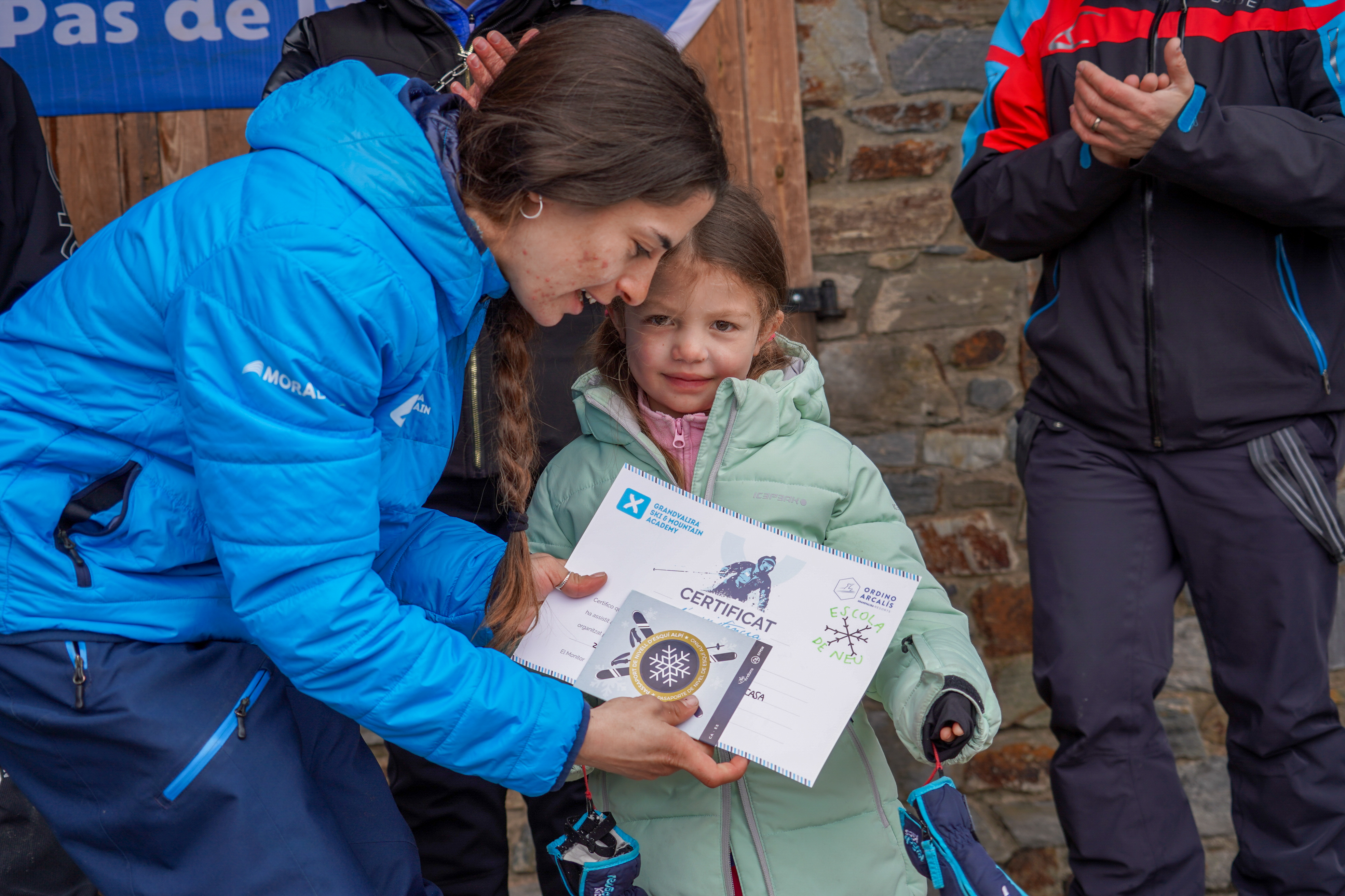Cloenda escola de neu El Pas de la Casa