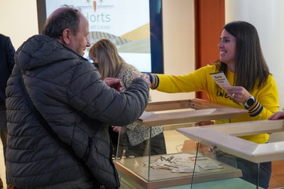 20240429 Entrega horts gent gran @ComuEncamp (19).jpg.