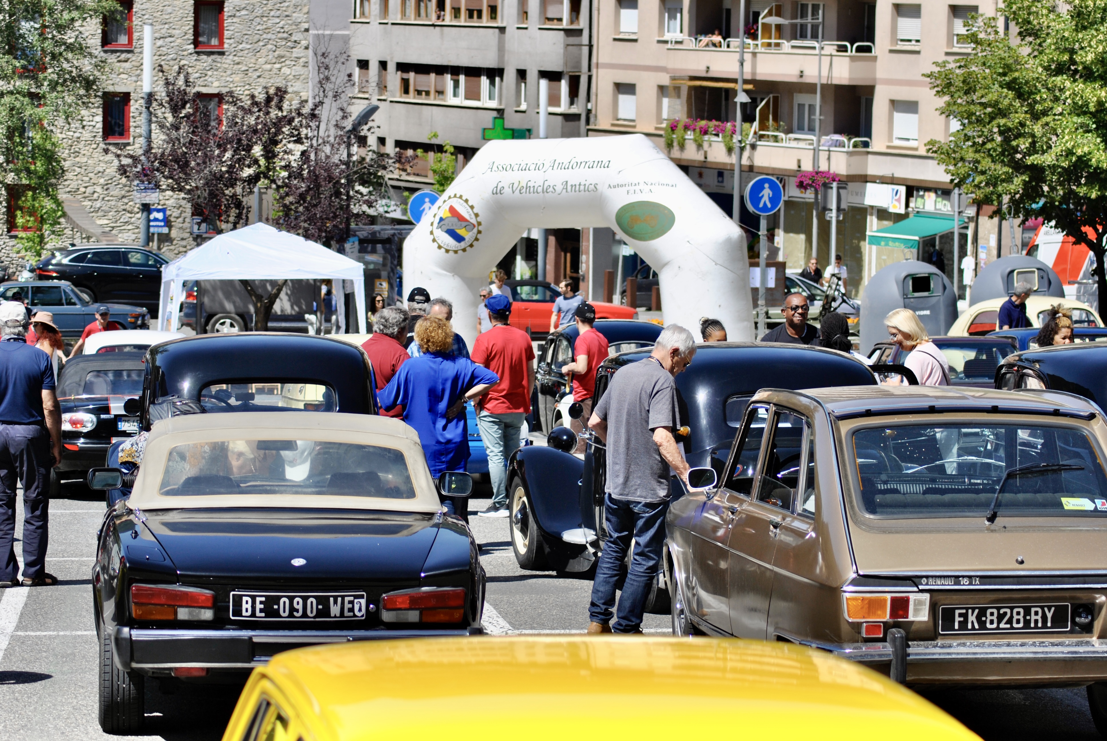 9a Concentració de vehicles antics celebrada a Encamp