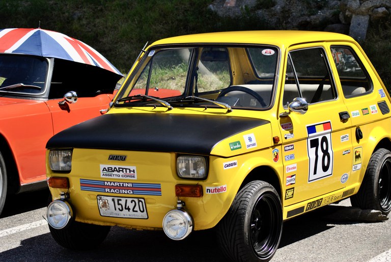 9a Concentració de vehicles antics celebrada a Encamp