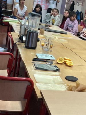 Taller escolar Setmana de Prevenció de Residus a Encamp.