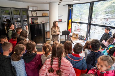 Visita de l'escola francesa al Comú d'Encamp..