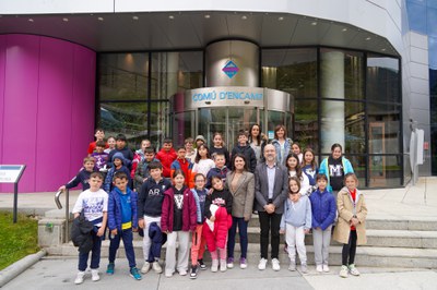 Visita de l'escola francesa al Comú d'Encamp..