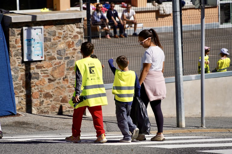 20260922 clean up day el pas de la casa @ComuEncamp (32).jpg