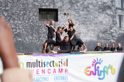 Enfira't @ComuEncamp.