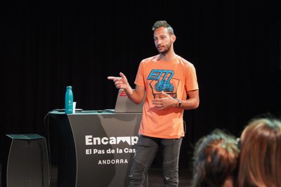 Enfira't @ComuEncamp.