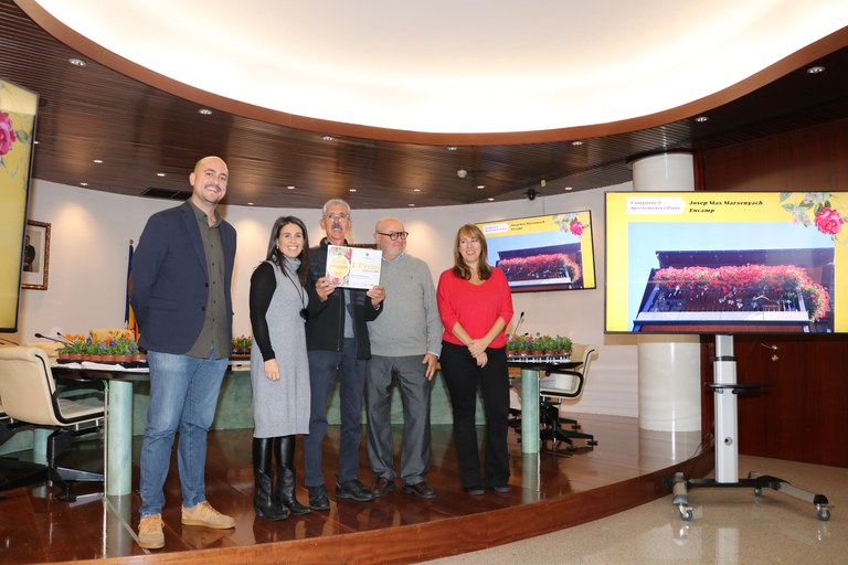 Entrega premis Concurs embelliment floral 2022.