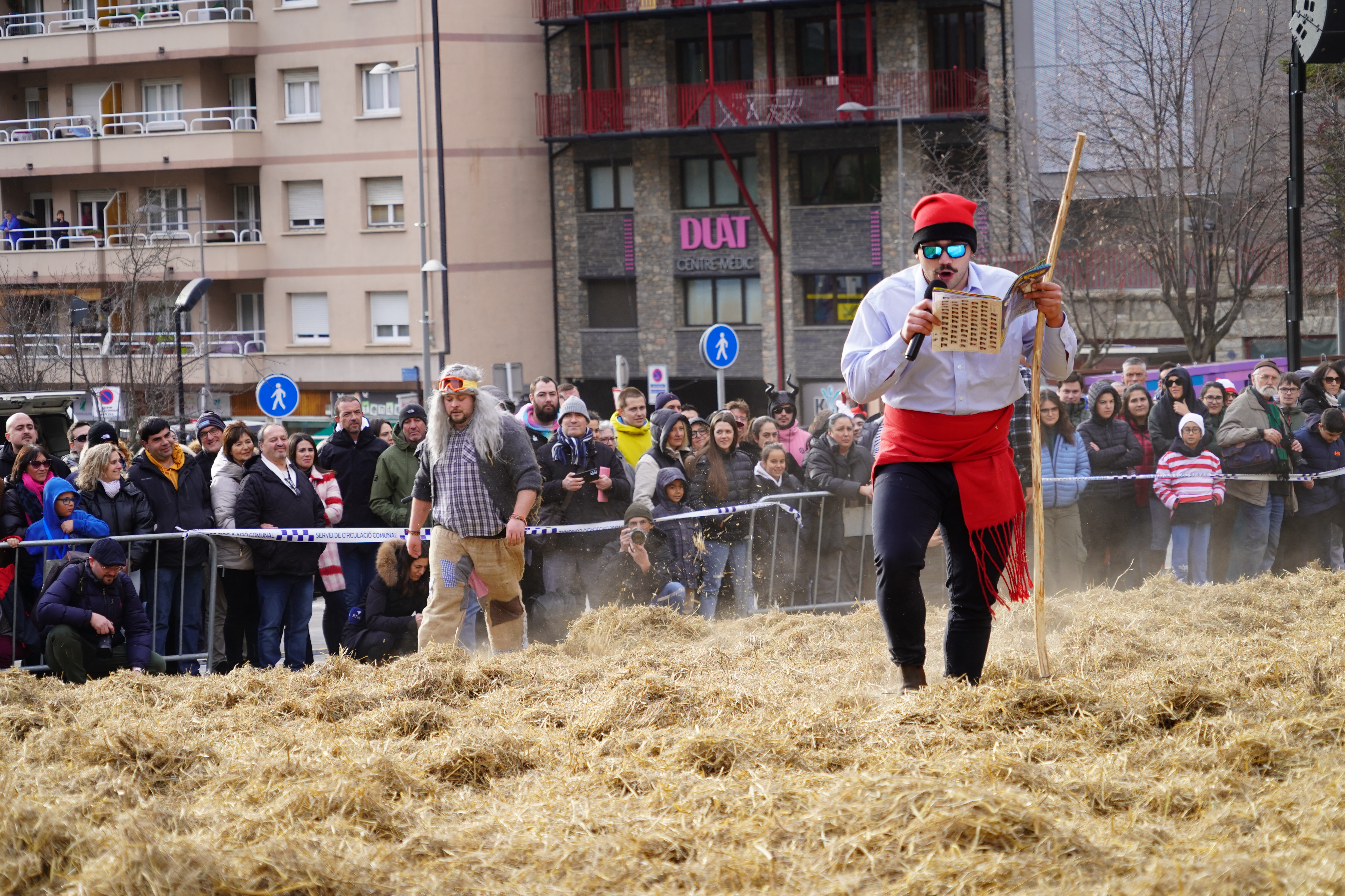 20240212 Ball Ossa @ComuEncamp (14).JPG