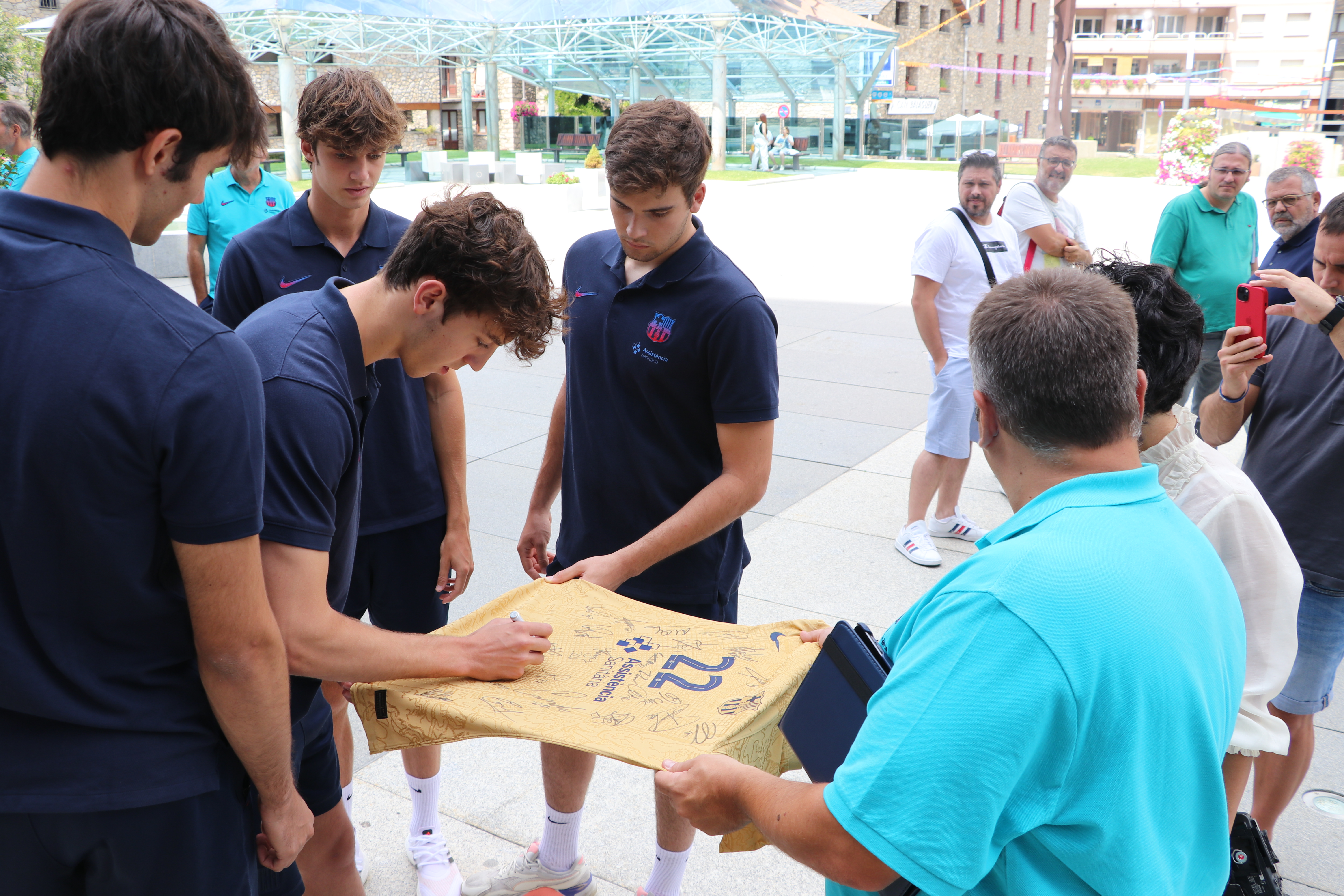 Recepció de la secció d'handbol del Barça a Encamp 