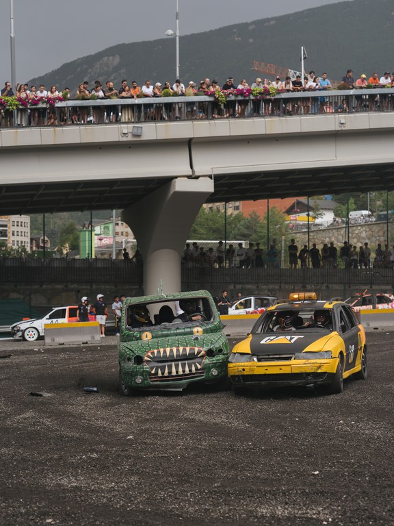 20260621_CRASH CAR  - 8.jpg