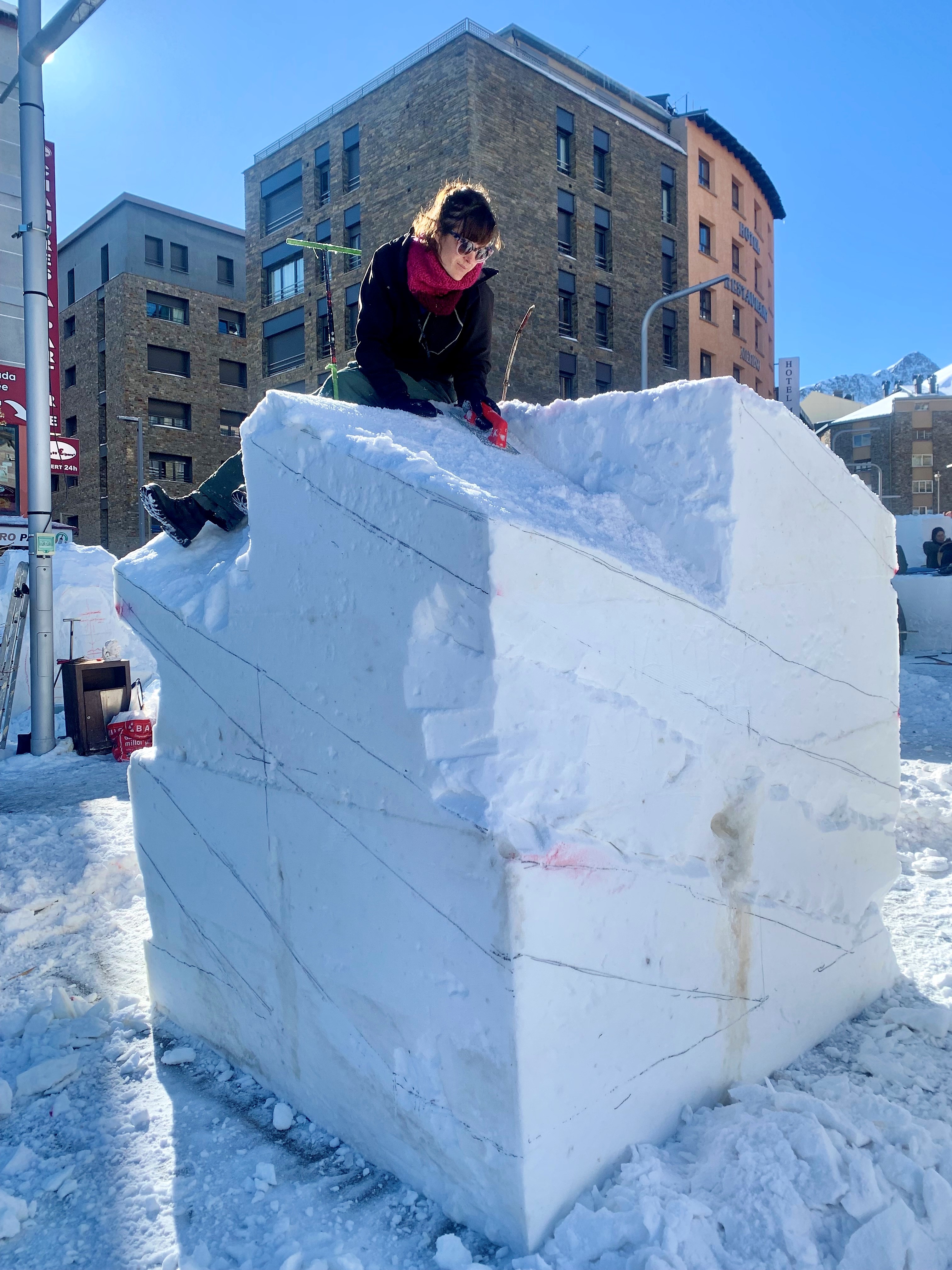 Inici concurs escultures de neu al Pas de la Casa