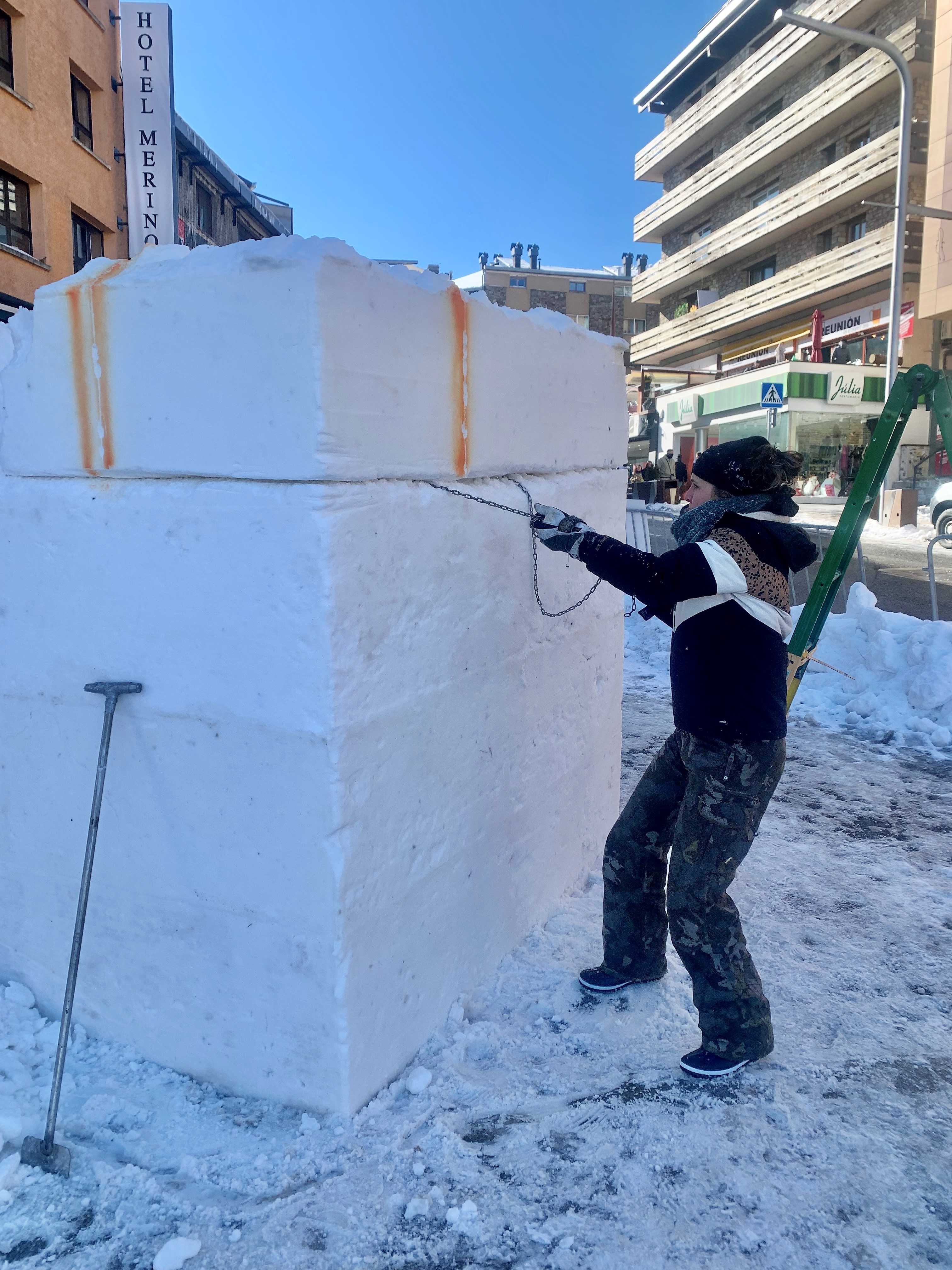 Inici concurs escultures de neu al Pas de la Casa