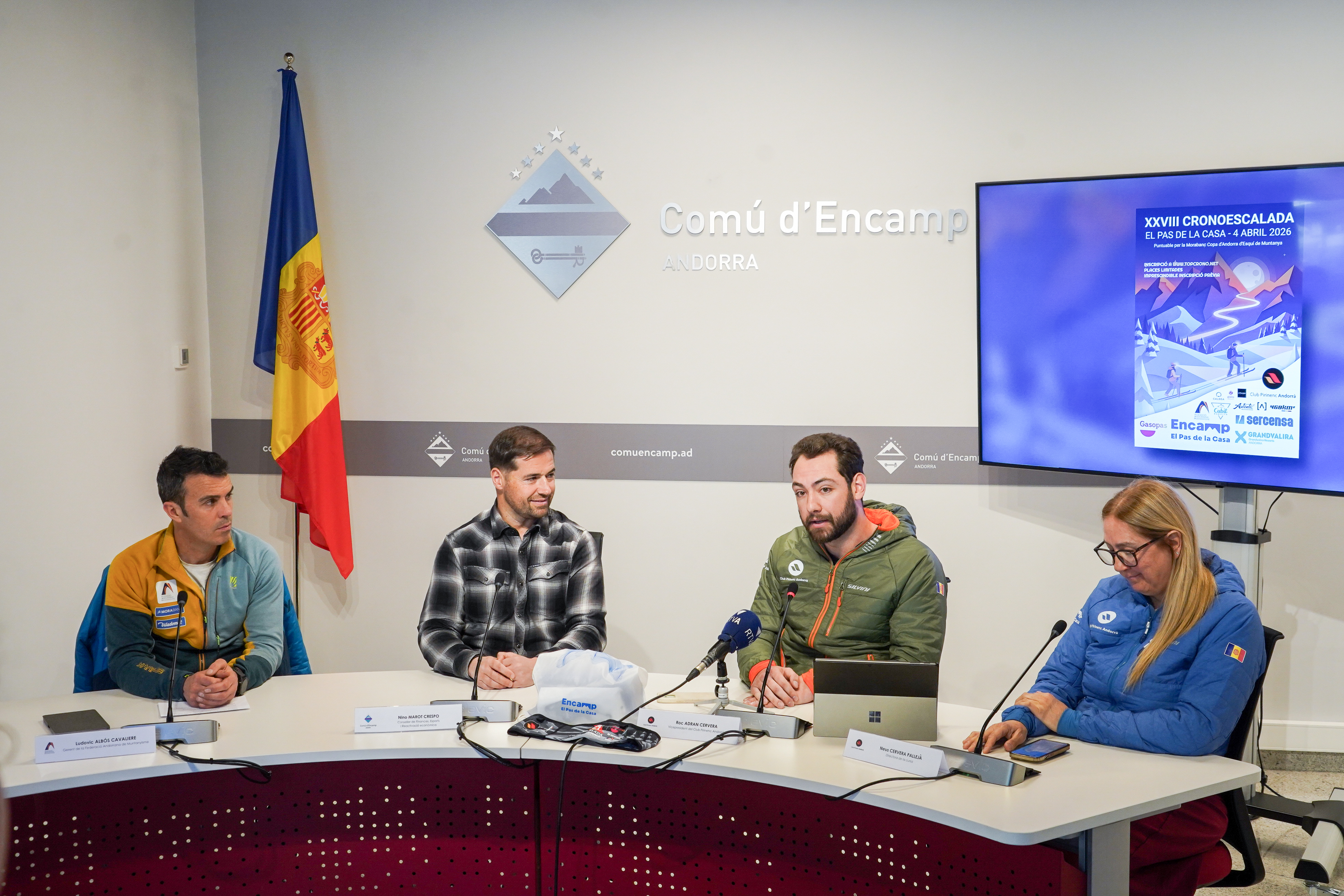 Presentació Cronoescalada nocturna  El Pas de la Casa @ComuEncamp