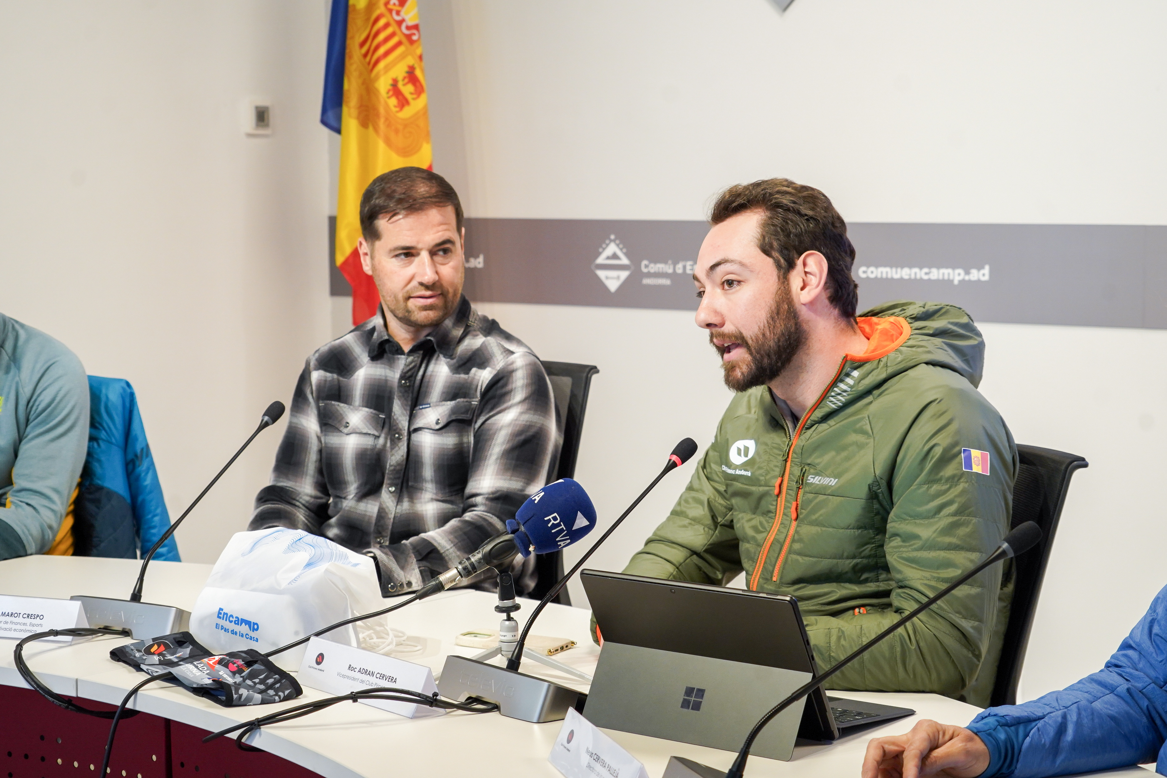 Presentació Cronoescalada nocturna  El Pas de la Casa @ComuEncamp