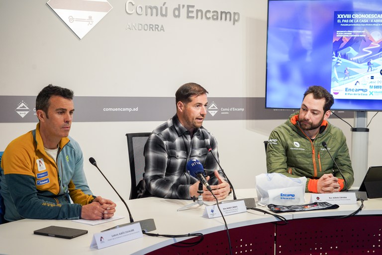 Presentació Cronoescalada nocturna  El Pas de la Casa @ComuEncamp