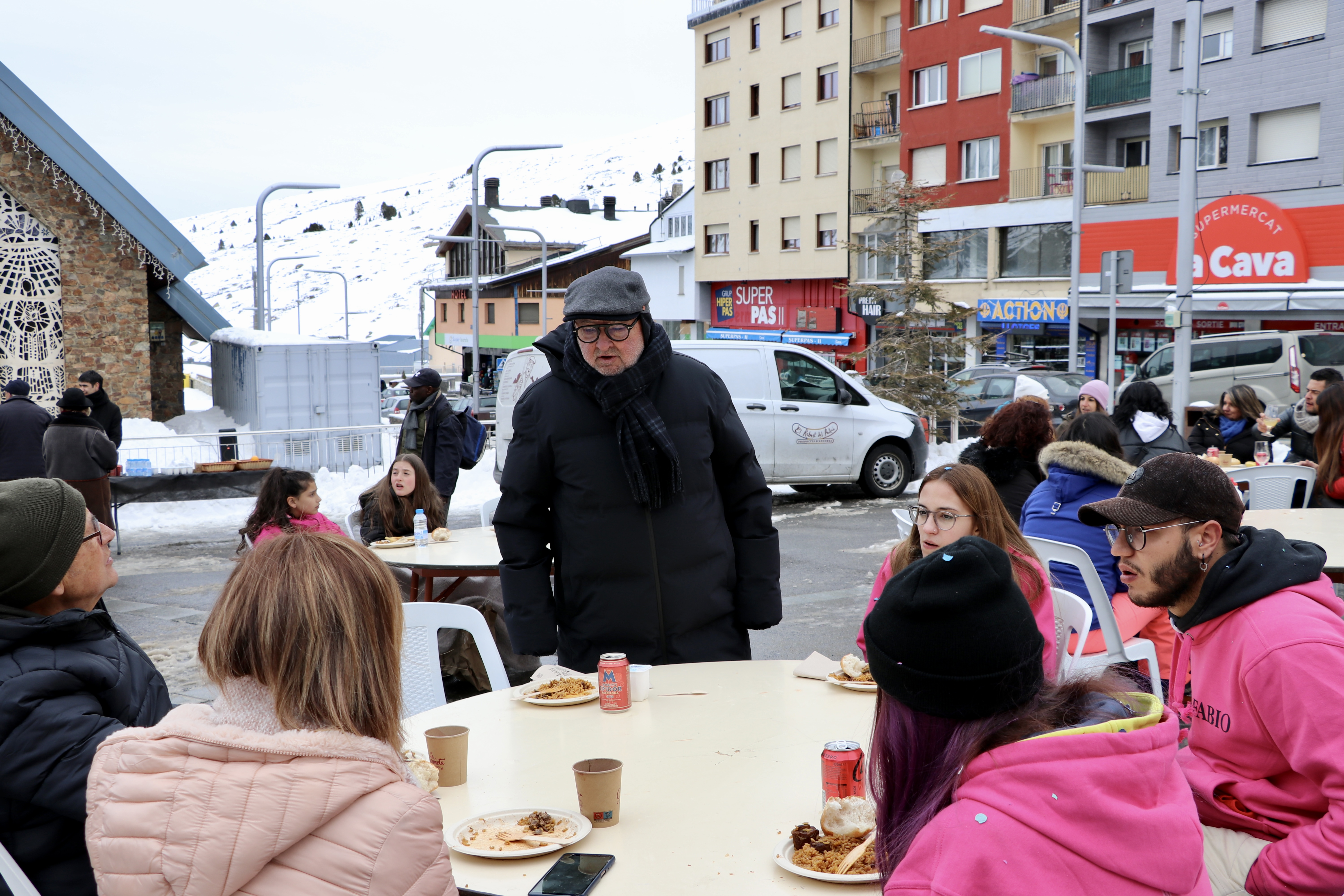 Dinar popular de Carnaval al Pas de la Casa