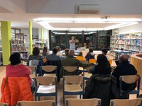 'Drogas y adicciones' pretén conscienciar el públic a través de la lectura
