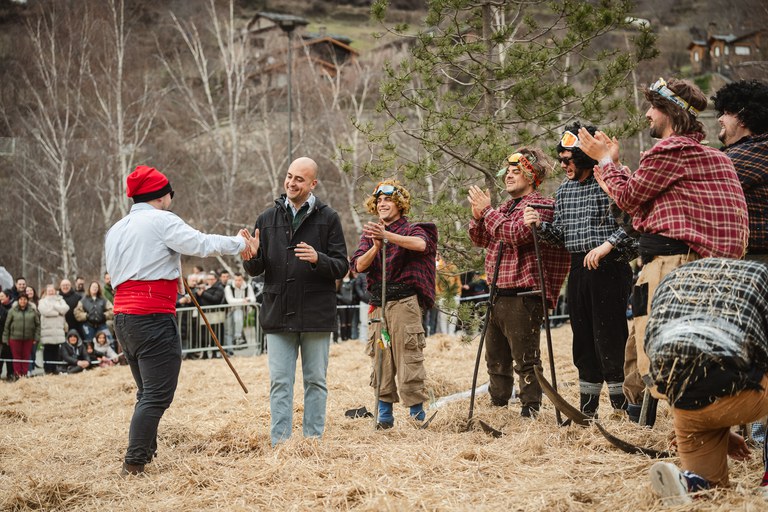 BALL DE L'OSSA - CARNAVAL ENCAMP 2025  - 4.jpg