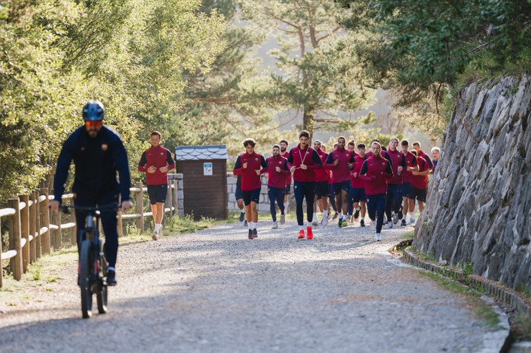 20260811_estadabarçahandbol_orientaciópardines RcalvoperComuEncamp2.jpg