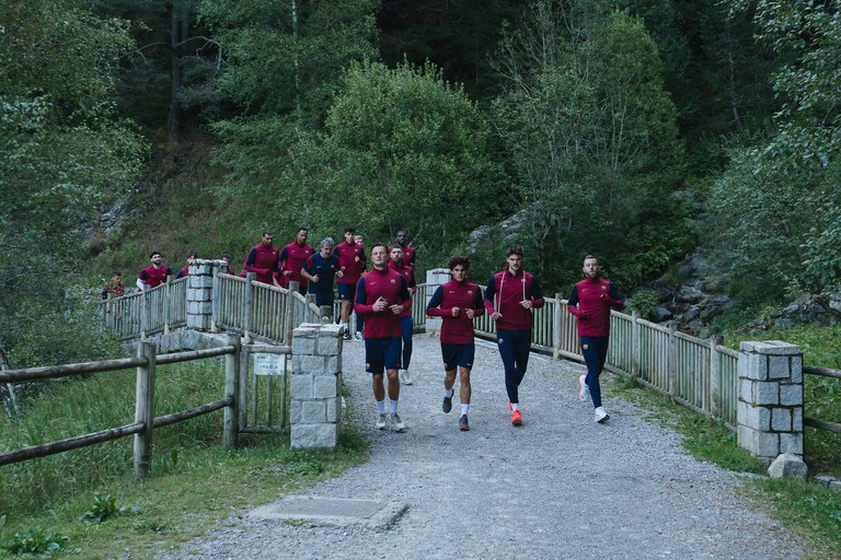 20260811_estadabarçahandbol_orientaciópardines RcalvoperComuEncamp6.jpg