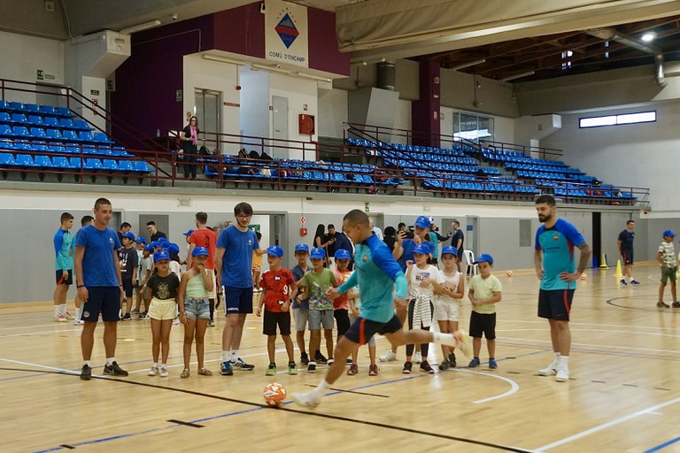 Recepció del Comú d'Encamp i el Barça de futbol sala a Encamp. Agost 2022
