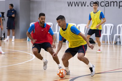 Recepció del Comú d'Encamp i el Barça de futbol sala a Encamp. Agost 2022.