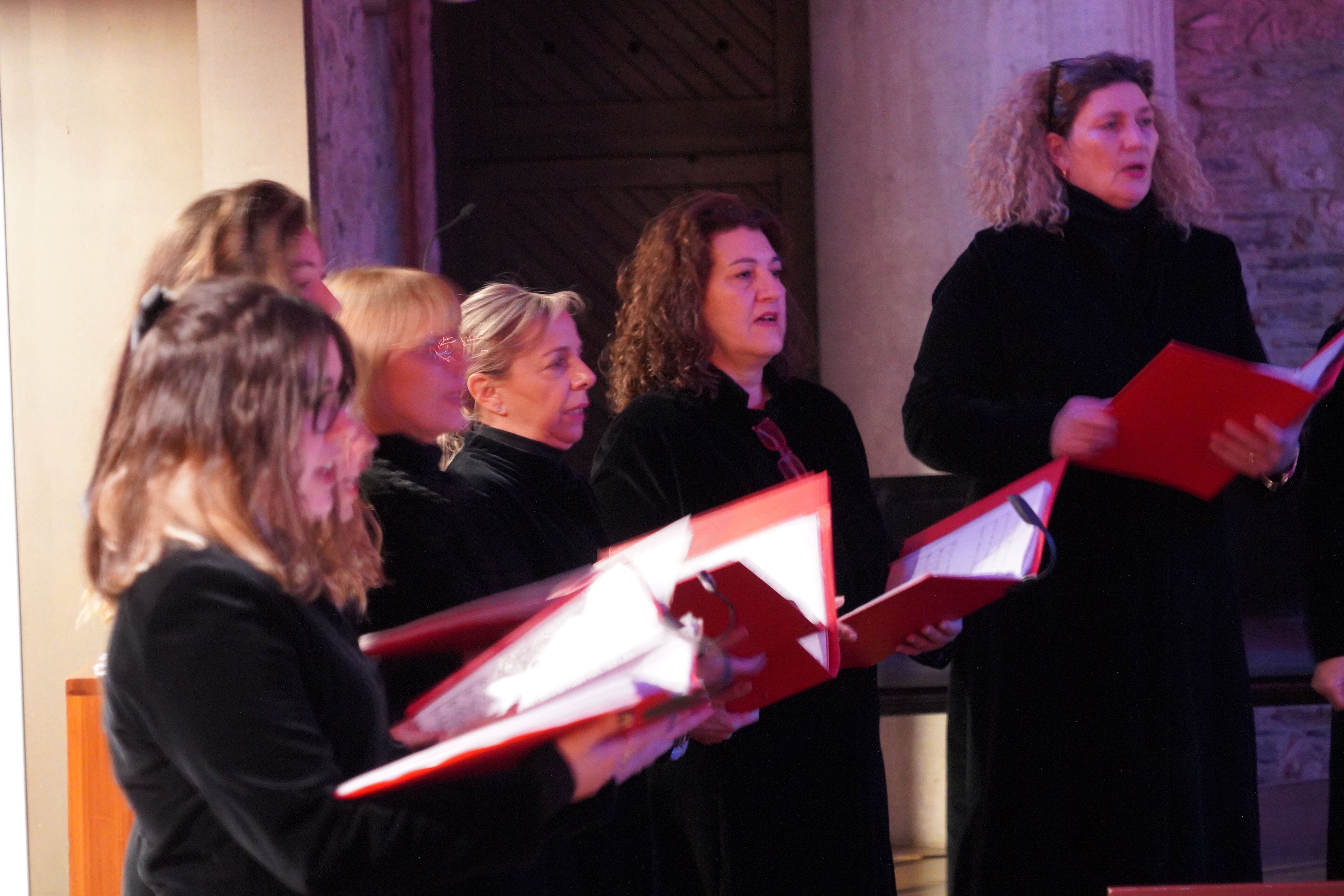 20251208 sibilaencampalguer @comuencamp-19.jpg